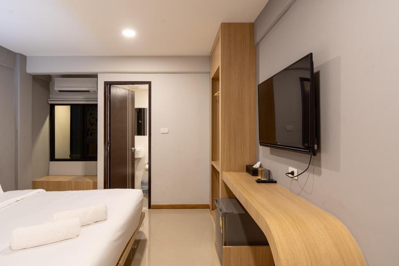 Plaai Play Hotel Rayong Ngoại thất bức ảnh