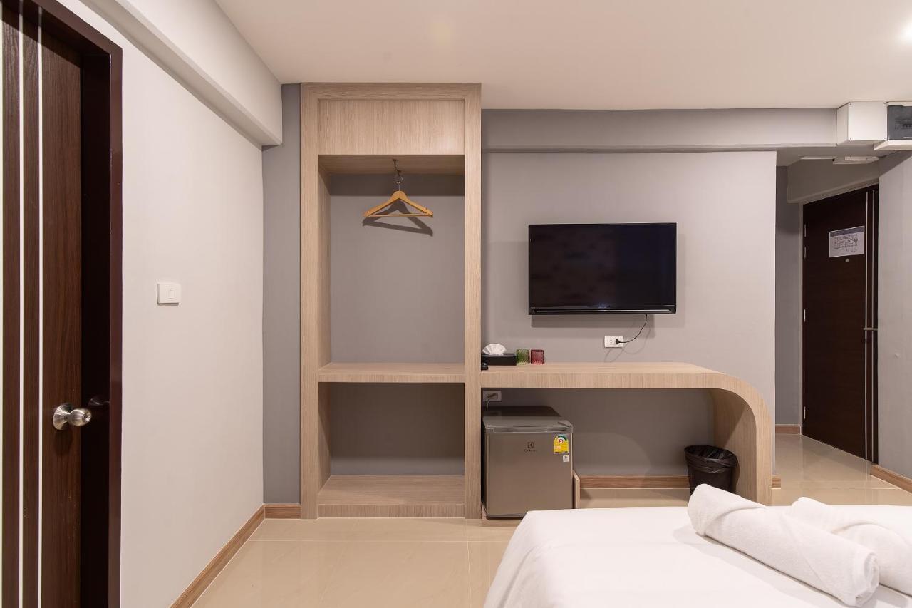 Plaai Play Hotel Rayong Ngoại thất bức ảnh